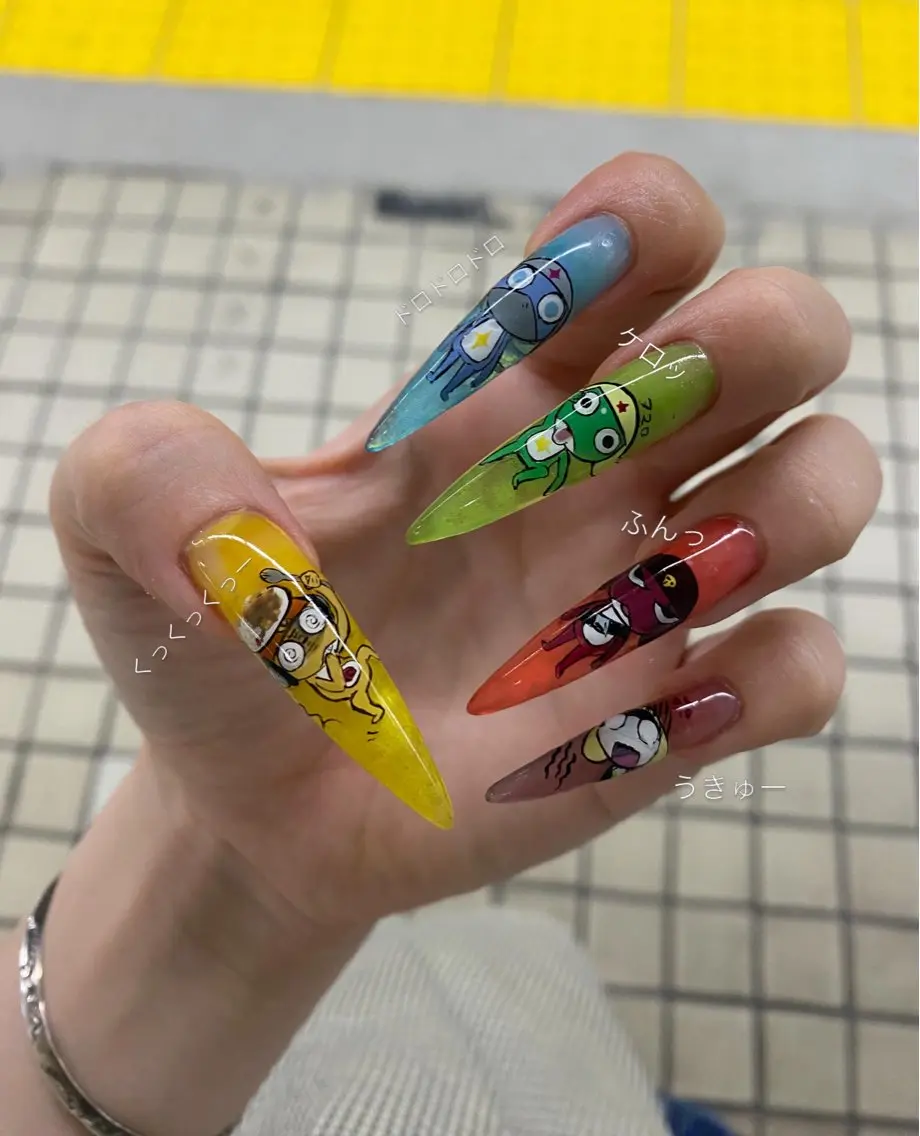 ネイル nano/きもかわ nail🐬🫧のネイルデザイン