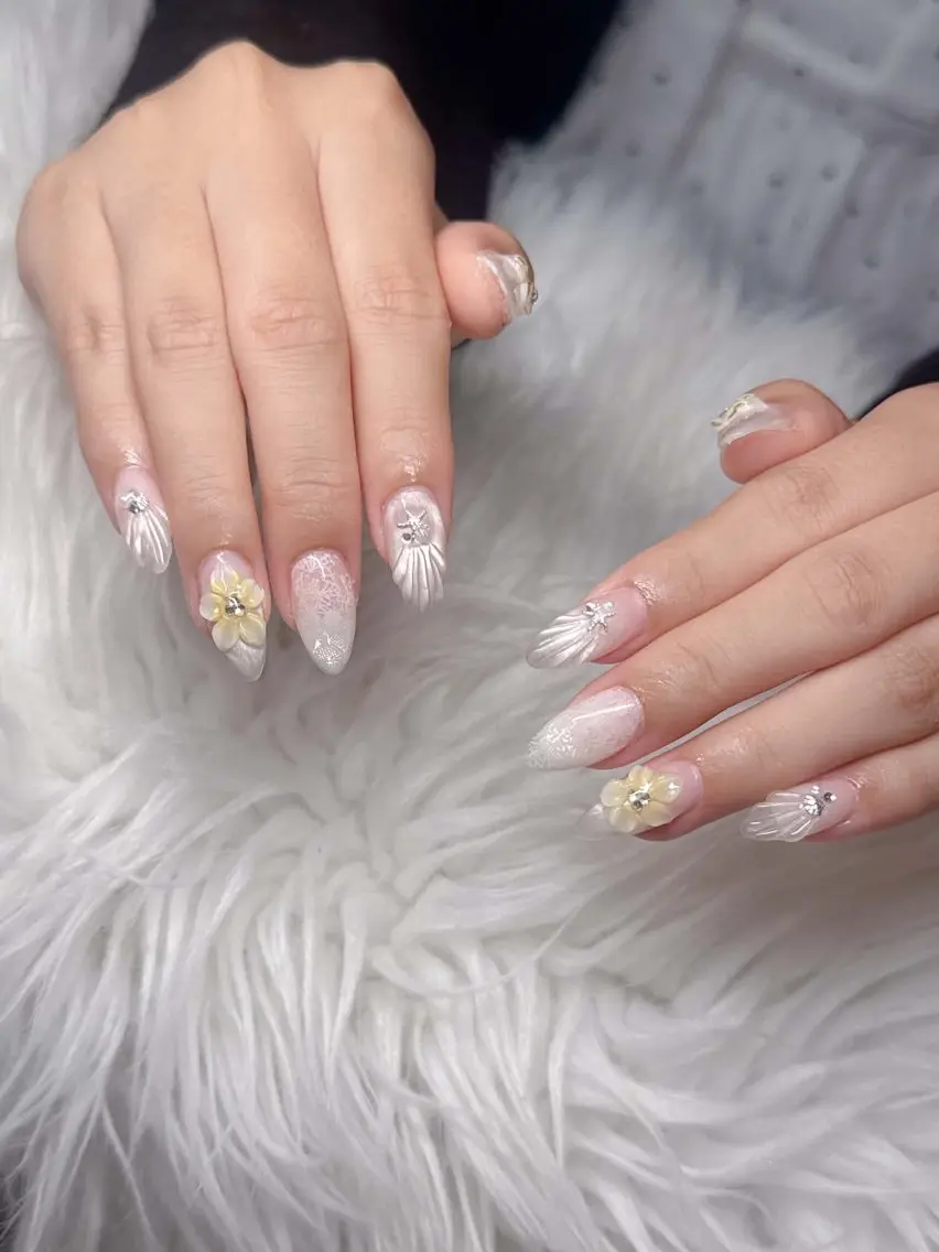 ネイル Lee Nailsのネイルデザイン