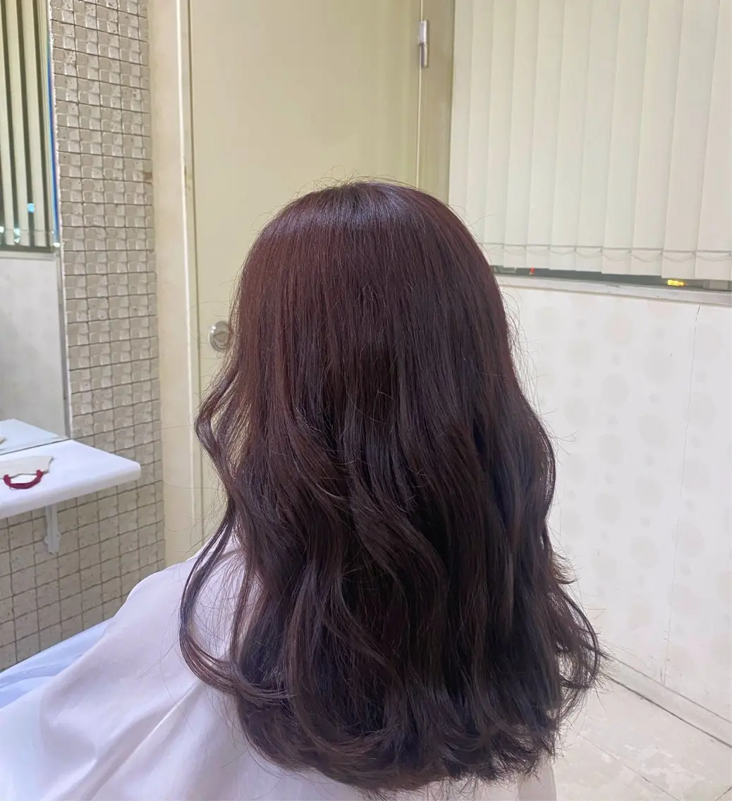 カラー ブラウンカラー ピンクカラー 岡本 あおいのヘアスタイル