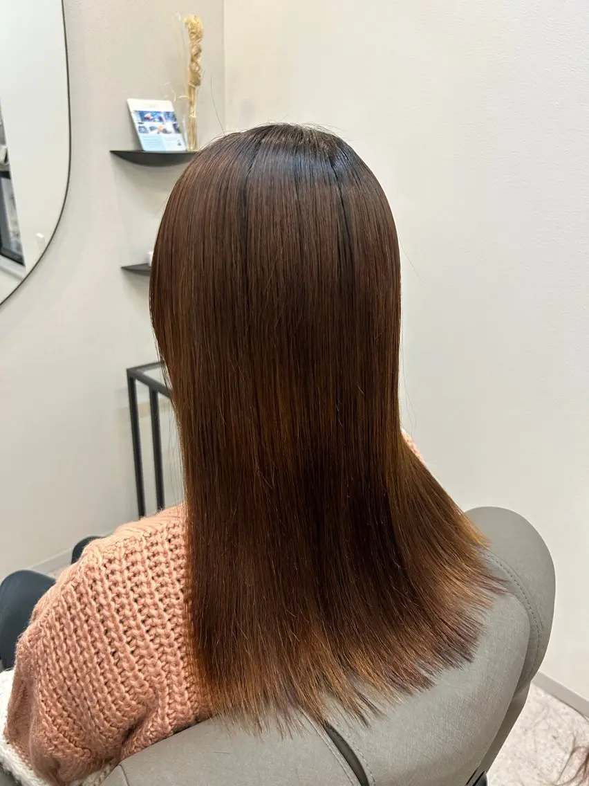 デザインカット+美髪ケア縮毛矯正+サプリトリートメントの写真