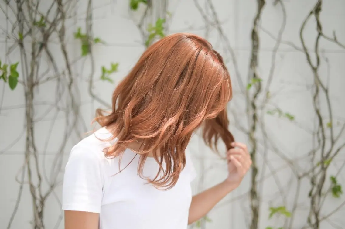 ミディアム カラー ベージュカラー オレンジ オレンジベージュ muk hair篠村 髪質改善/完全個室のヘアスタイル