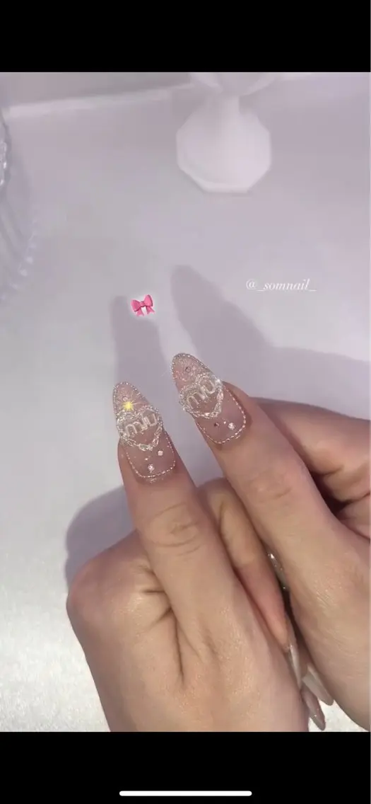 ネイル ジェルネイル キラキラネイル 韓国ネイル SOM NAILのネイルデザイン