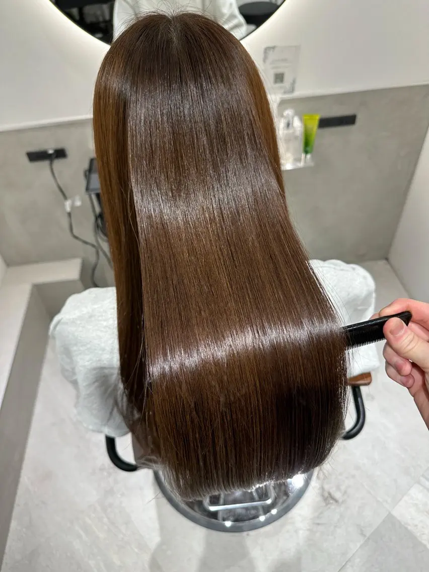 ロング 髪質改善 トリートメント ヘアカラー トリートメント 髪質改善 縮毛矯正/ レイヤー/銀座/本木のヘアスタイル
