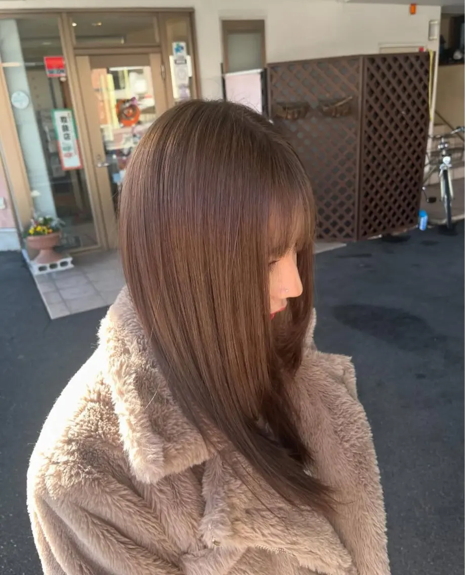 無料！🙆🏼‍♀️ロング🙅🏼‍♀️カット＆艶カラー❤️🌈🌈の写真