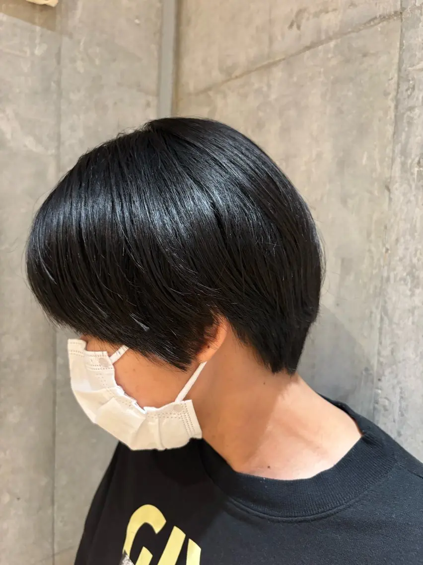ショート ショートヘア 🌊インナーカラー 🐬櫻井海星のヘアスタイル
