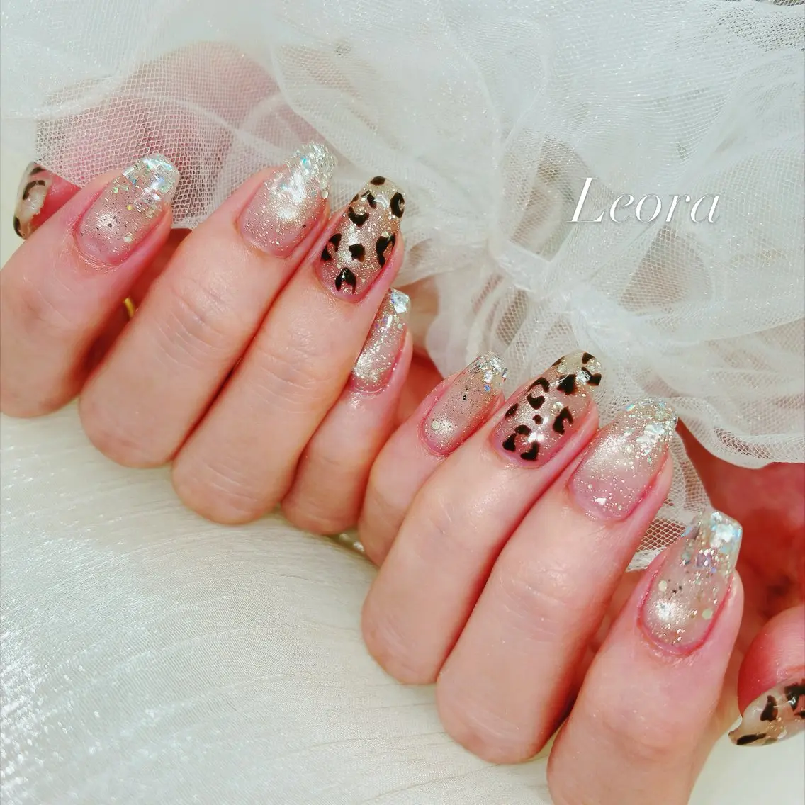 ネイル Leora nail+eyeのネイルデザイン
