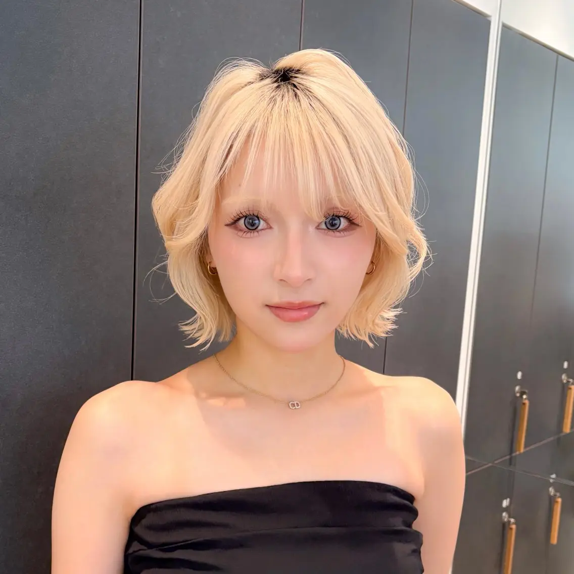 ミディアム カラー ブリーチ ハイトーンカラー ボブ カット ヘアカラー トリートメント ♥️ボブ縮毛矯正/暖 色/minami♥️のヘアスタイル