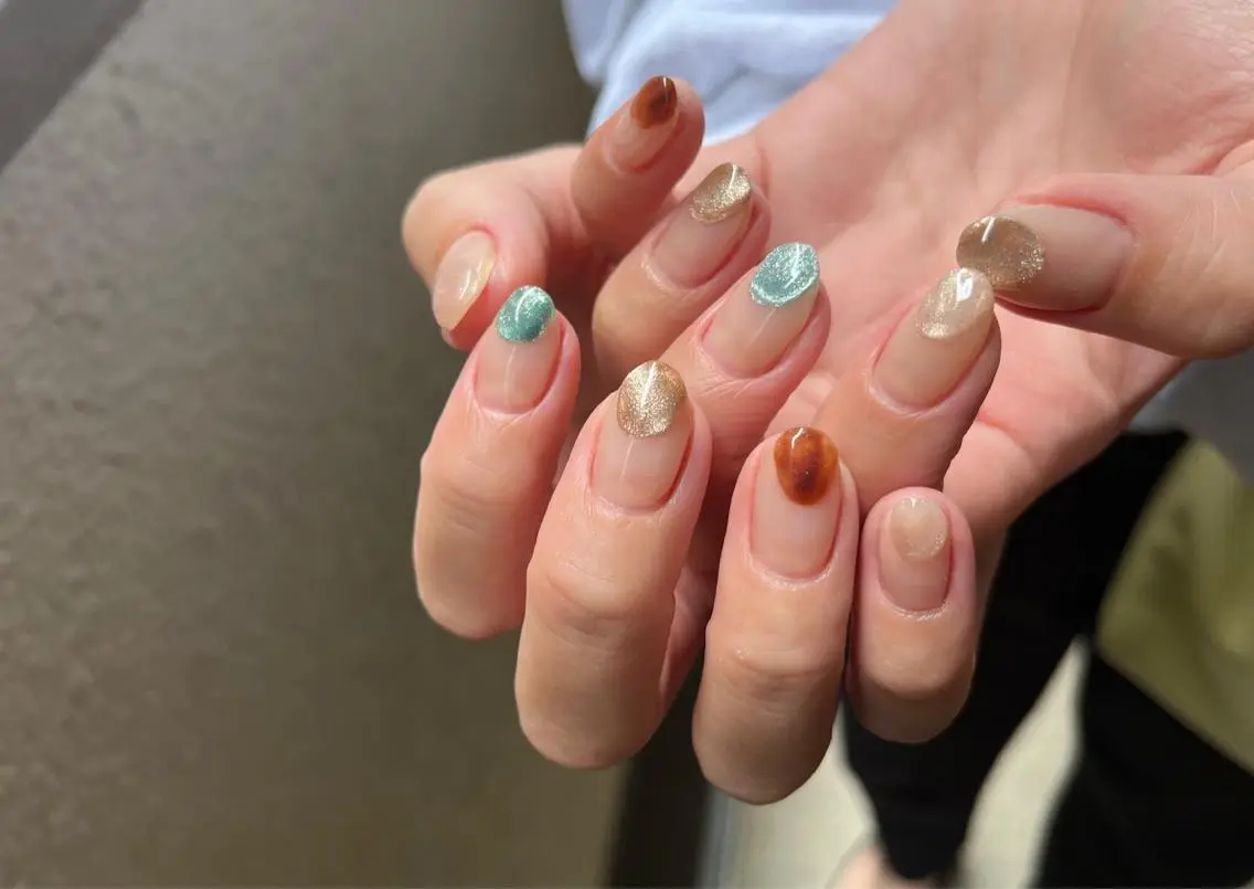 ネイル マグネットネイル ぷっくりネイル ハンドネイル nail salon monailのネイルデザイン