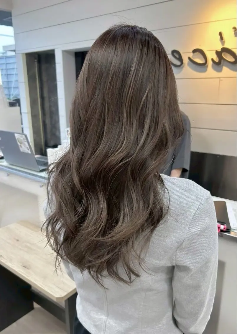 ロング カラー ヘアカラー 本尾 空大のヘアスタイル