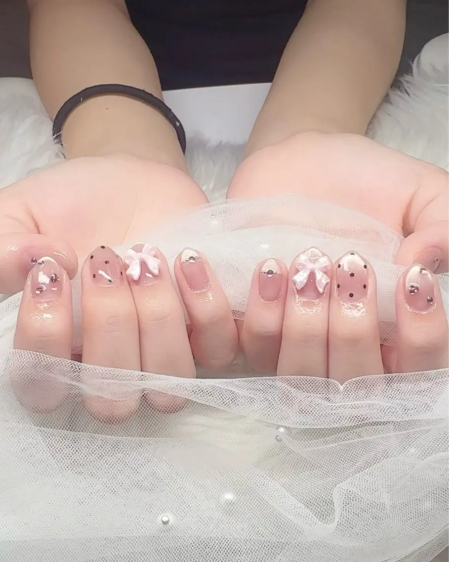 ネイル フレンチネイル マグネットネイル ハンドネイル touma Rinaのネイルデザイン