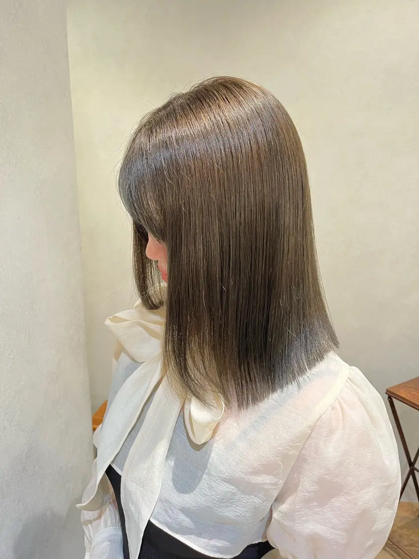 ミディアム カラー アッシュ 透明感カラー オリーブアッシュ カット ヘアカラー 🌿パーマ/ ナチュラル/蒼真🍃のヘアスタイル