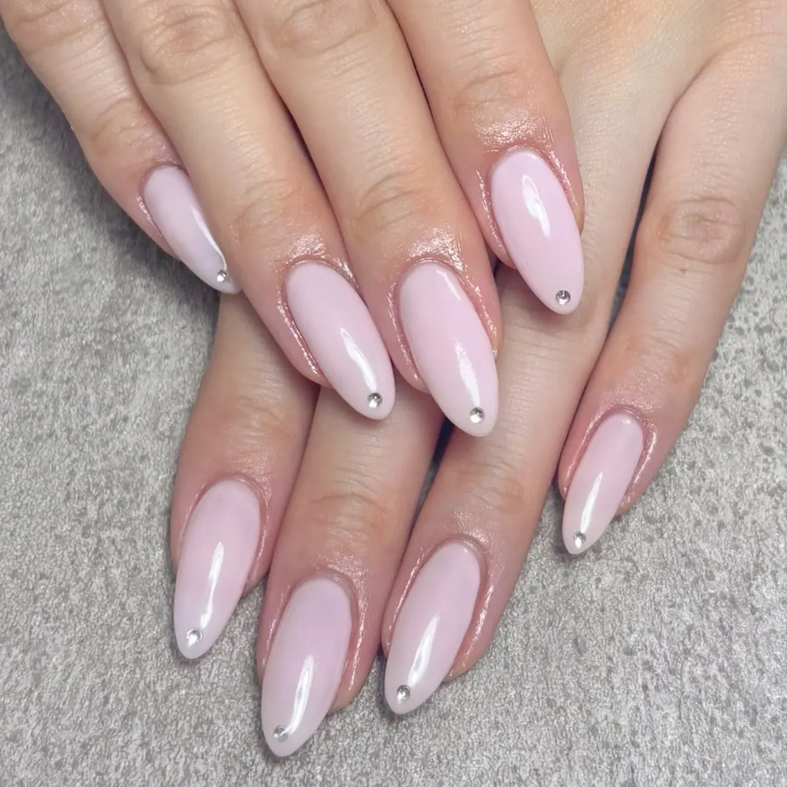 ネイル ハンドネイル nailroom DIASOMNIAのネイルデザイン