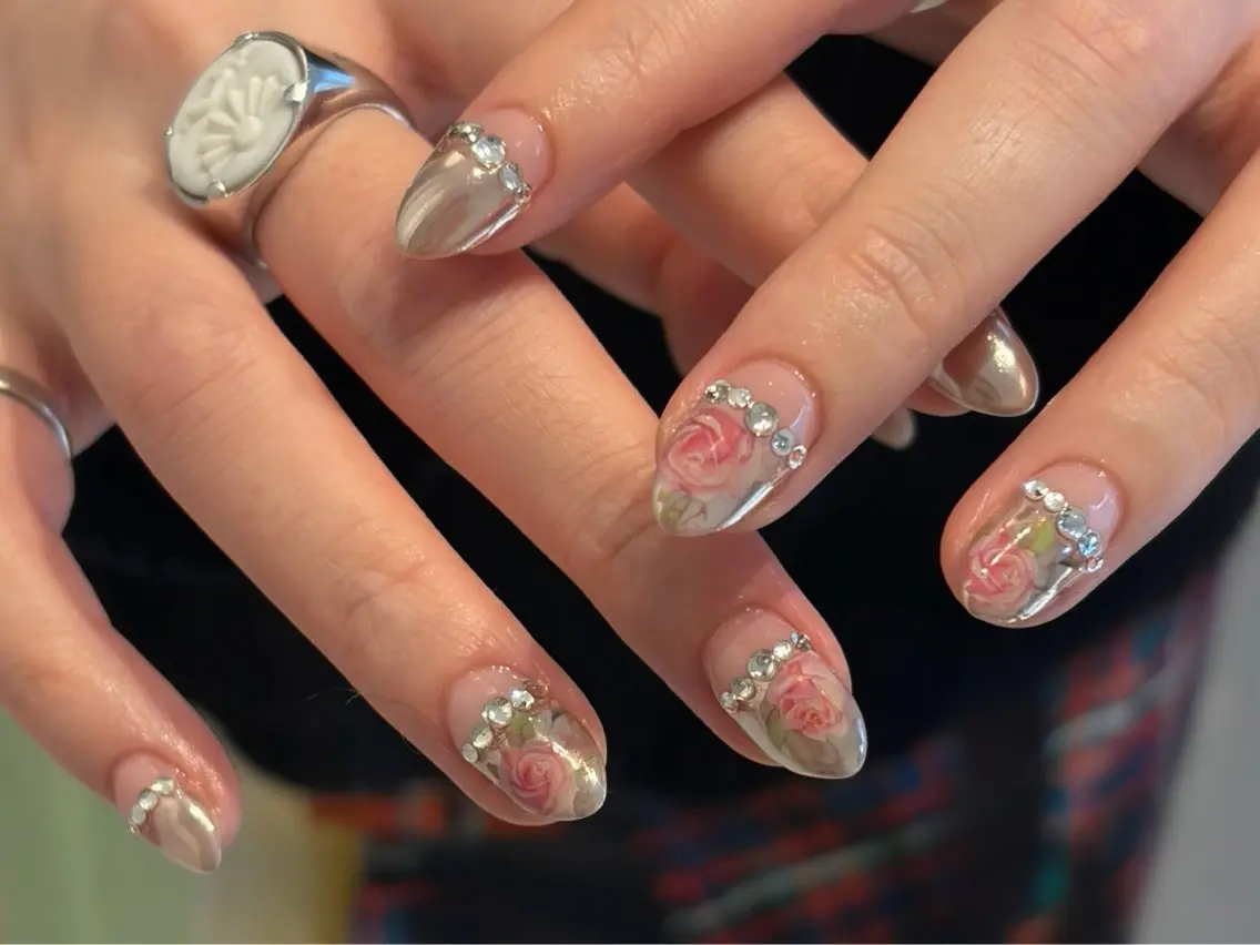 ネイル ハンドネイル yomu nail yuumiのネイルデザイン