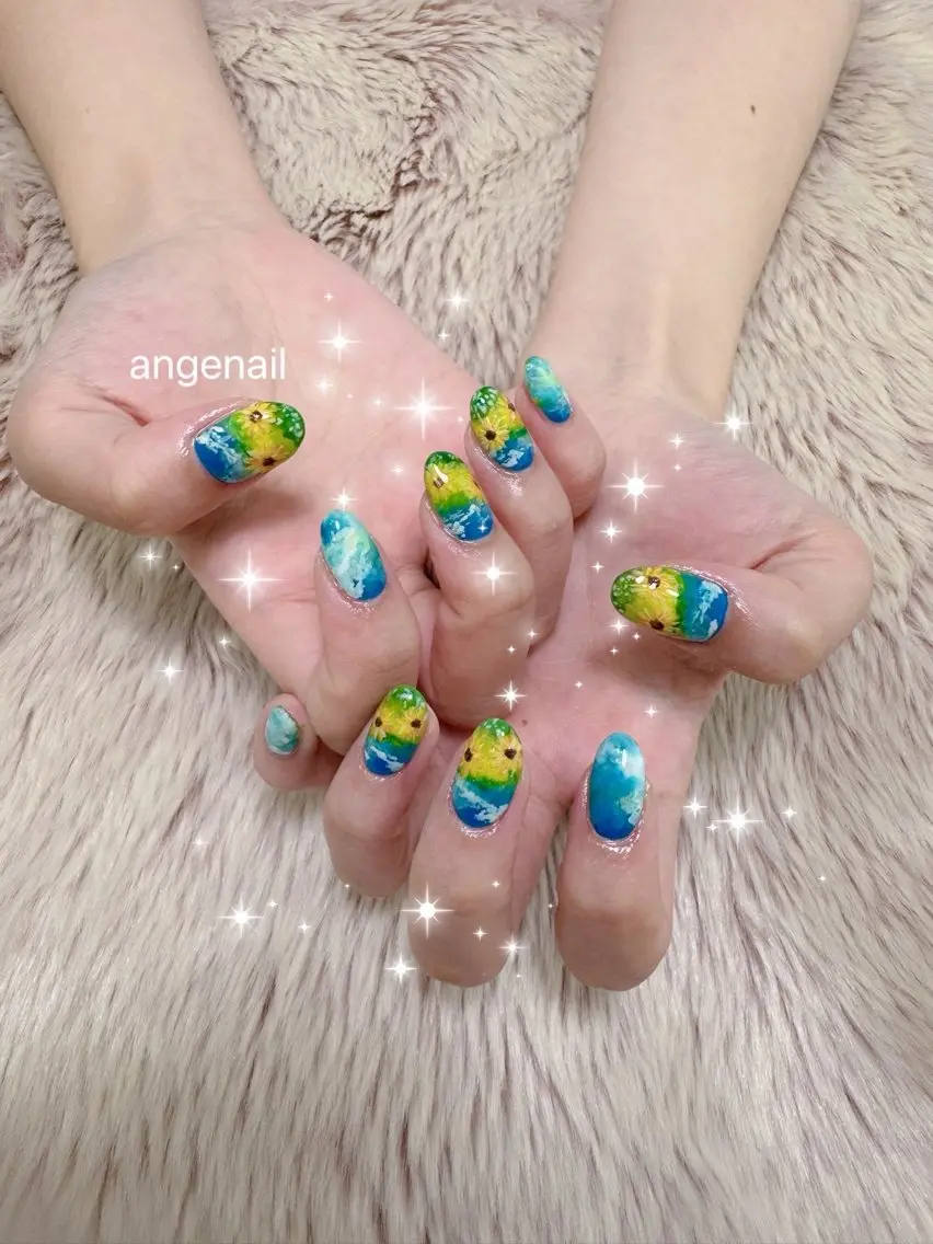 ネイル ハンドネイル オーナーネイリスト MAKIのネイルデザイン