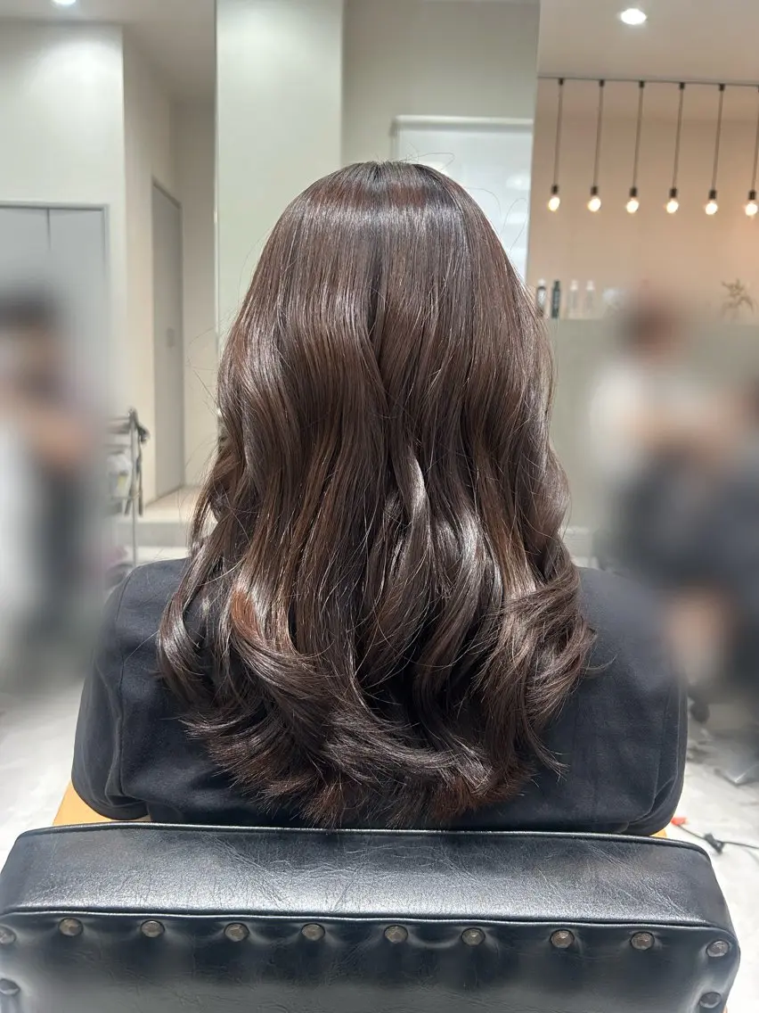 セミロング カラー ブラウンカラー 透明感カラー ヘアカラー み さ☘️ ／ SOYON 栄のヘアスタイル