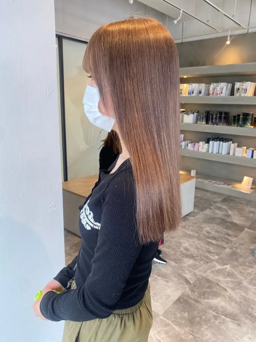 セミロング カラー ブリーチ ヘアカラー 韓国ヘア特化 💟 ララア 💟のヘアスタイル