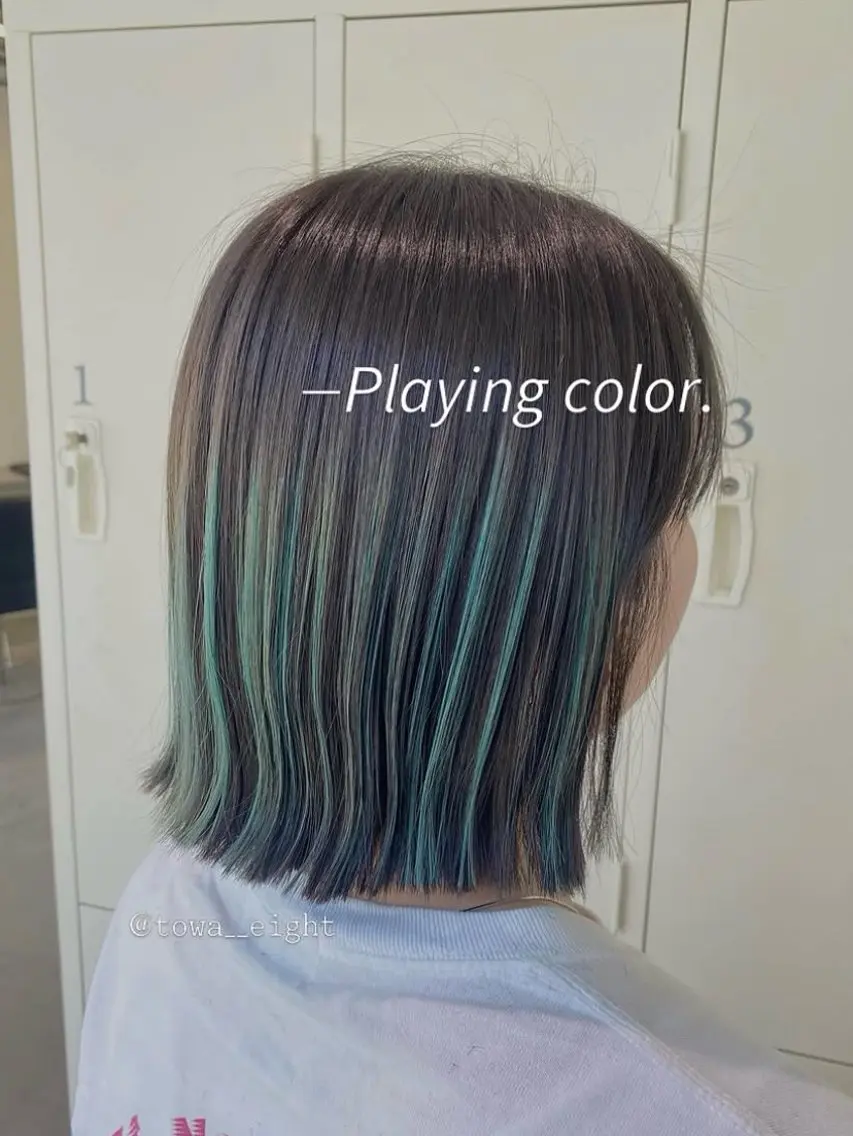 ショート カラー towa / EIGHTのヘアスタイル