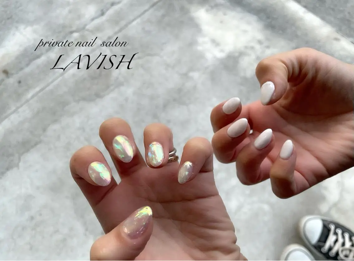 ネイル LAVISH 大和店 emi･:*+のネイルデザイン