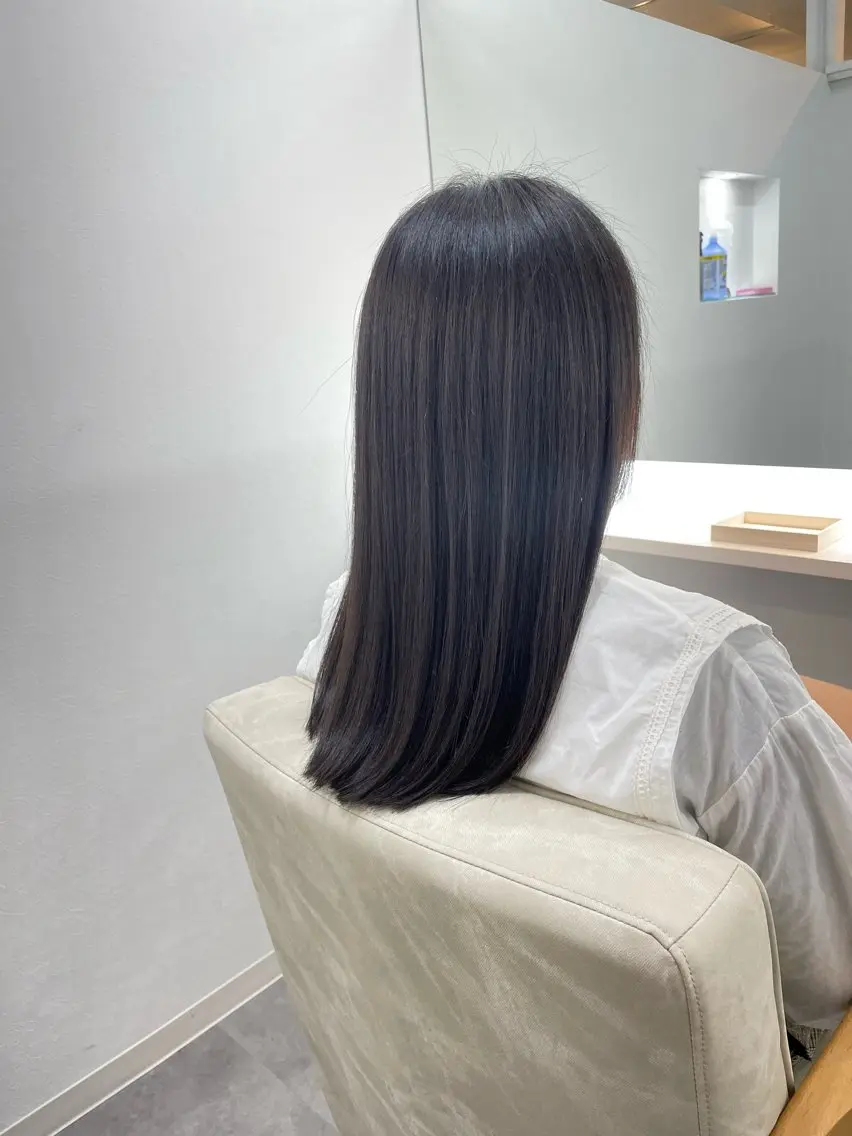 セミロング 縮毛矯正 トリートメント カット 縮毛矯正 トリートメント 甲斐 飛鳥のヘアスタイル