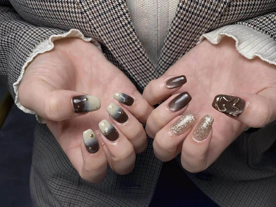 ネイル クリアネイル フラッシュネイル フットネイル フレンチネイル ジェルネイル ハンドネイル UM Nail Salonのネイルデザイン