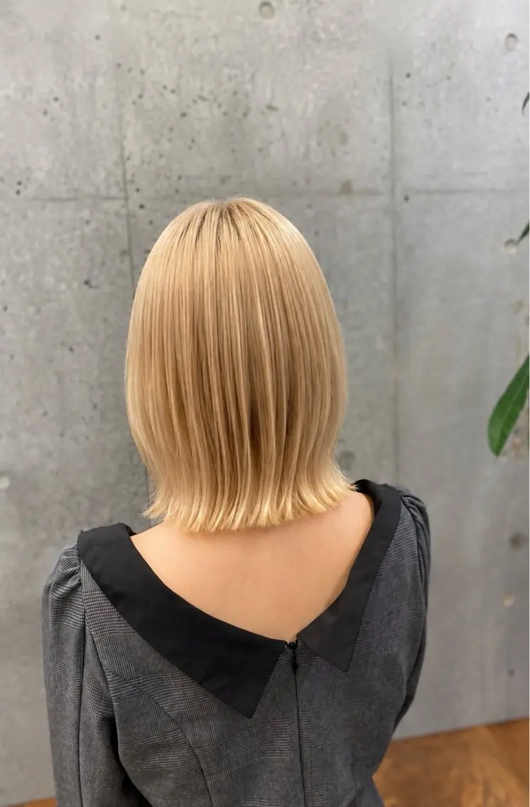 ショート カラー 🌈艶ハイトーン特化 🌈NOZOMUのヘアスタイル