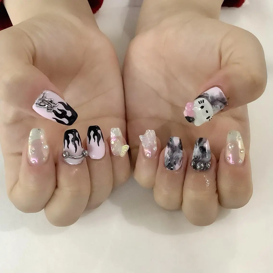 ネイル ハンドネイル saki. mのネイルデザイン