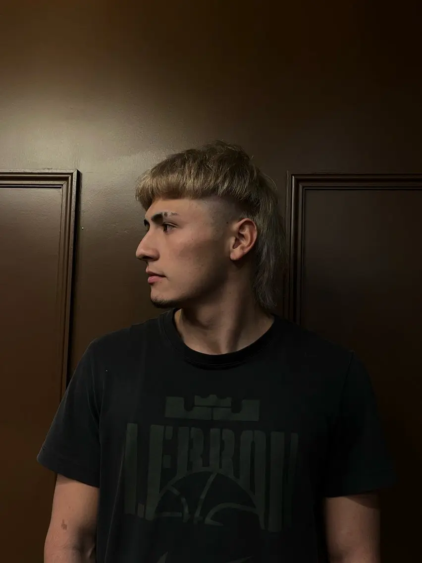 メンズ マレットヘア 窪田 力也のヘアスタイル