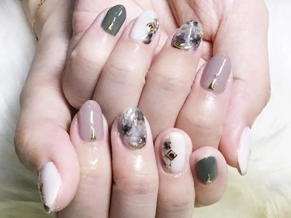 ネイル K. Harukaのネイルデザイン
