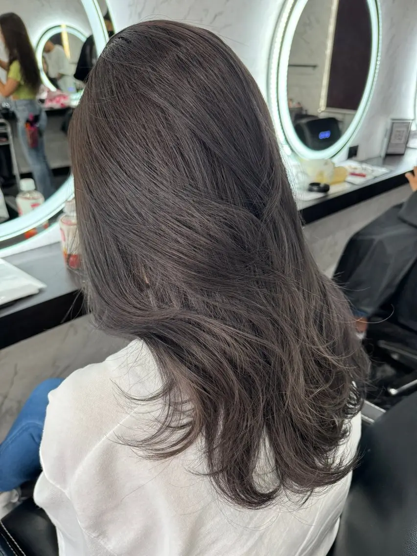 ロング LOHAS Kanaのヘアスタイル