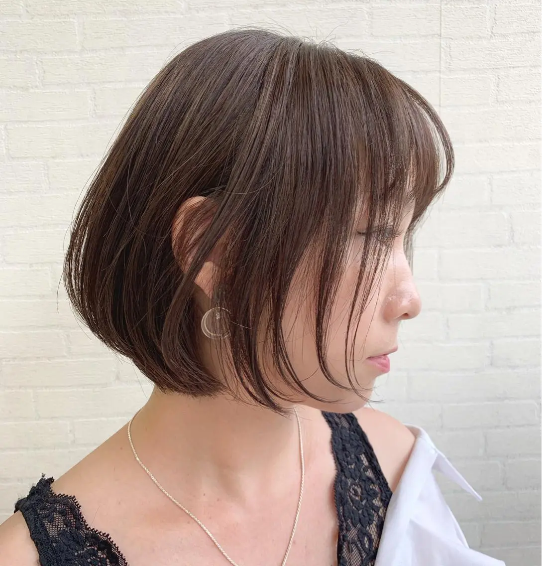 ショート カラー 切りっぱなしボブ ショートボブ ハンサムショート ベージュカラー ハイライトカラー カット ヘアカラー トリートメント 初めてのショート お任せください✂️のヘアスタイル