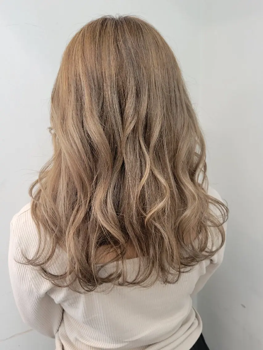 セミロング カラー ダブルカラーモデル☆ SHUNYAのヘアスタイル