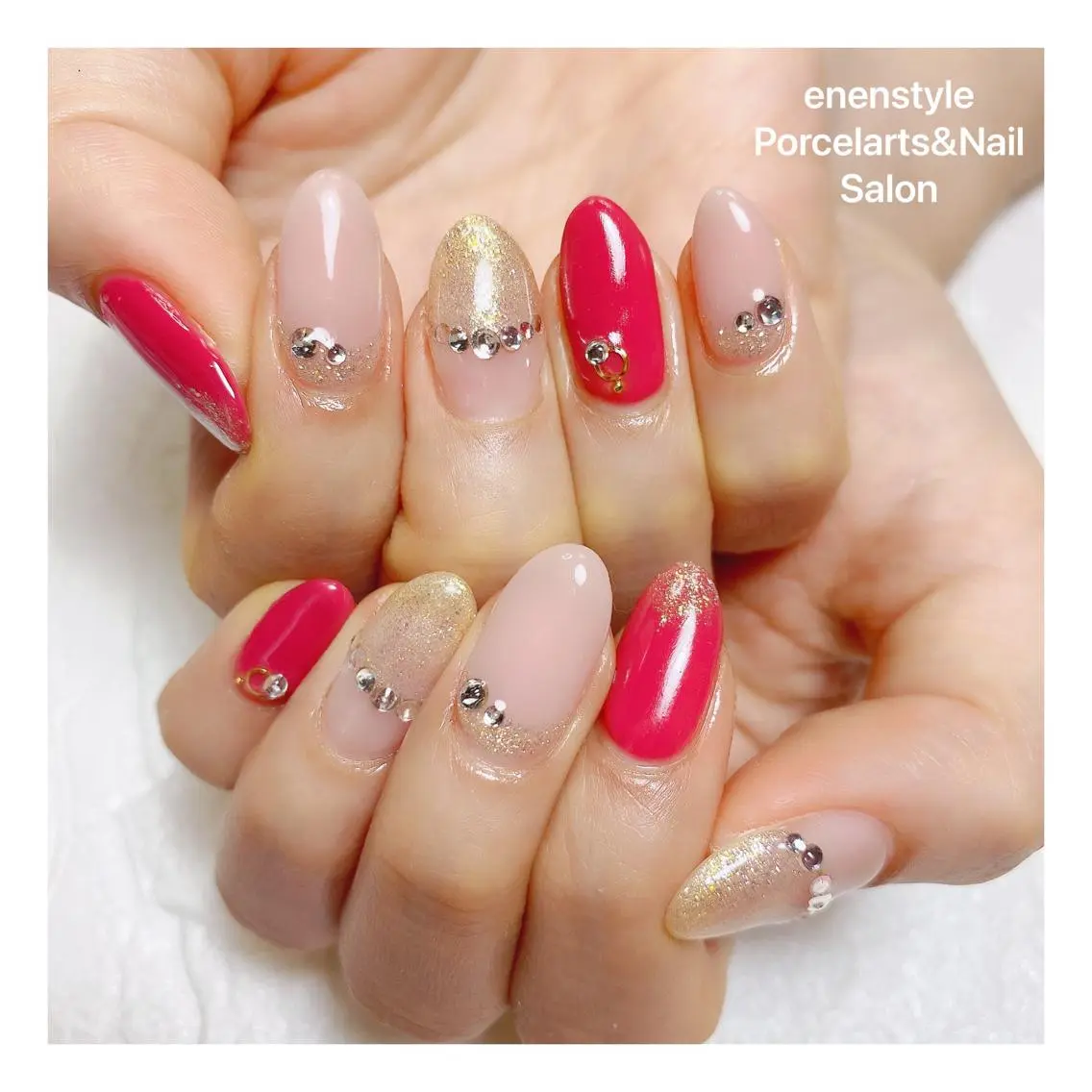ミディアム ネイル ハンドネイル 🐾enen style 🐾のネイルデザイン