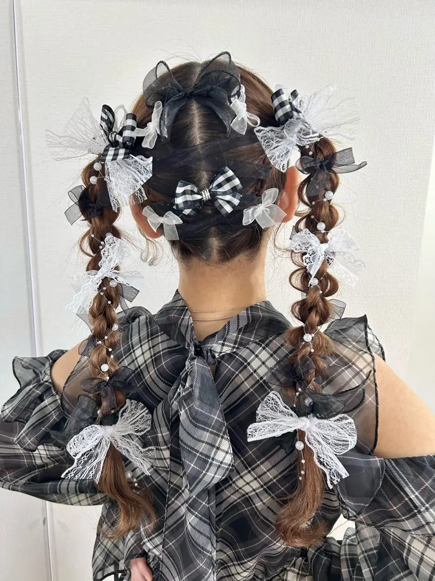 ヘアアレンジ ツインテール 𝐑𝐄𝐍𝐀🎀 ワンカラーモデル募集のヘアスタイル