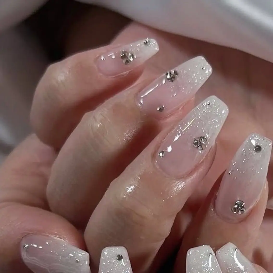 ネイル アニマル柄 べっ甲ネイル ボルドー ブラウン 長さ出し ハンドネイル Yuri.nail studioのネイルデザイン