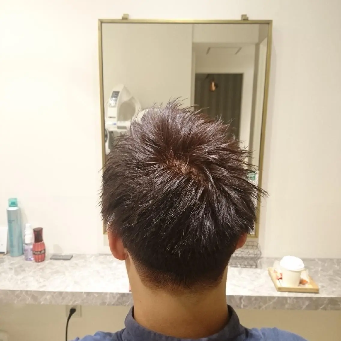 ショート カラー メンズ カット ヘアカラー トリートメント 中井 啓悟のヘアスタイル