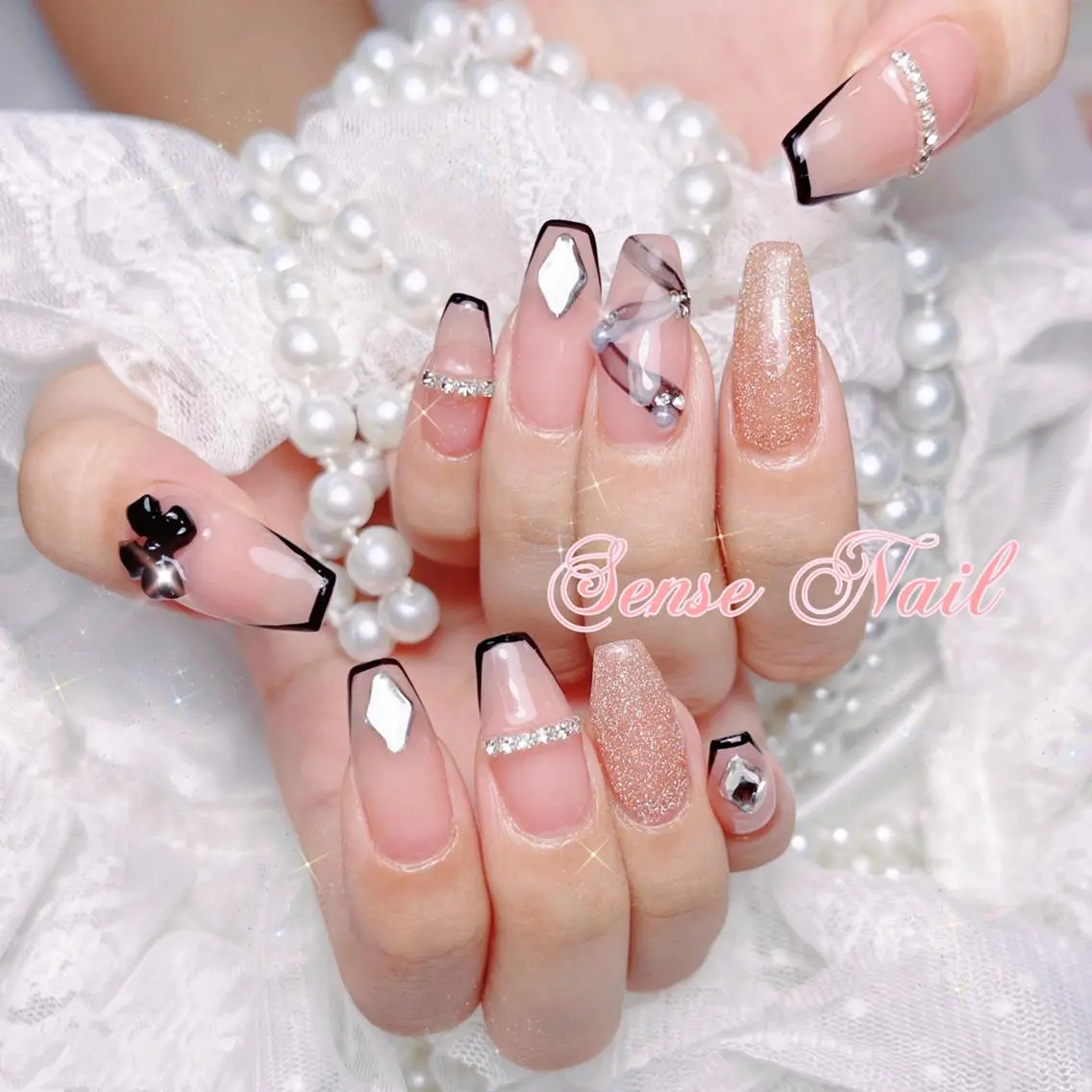 ネイル ハンドネイル ハンドケア Feinn Ink💕のネイルデザイン