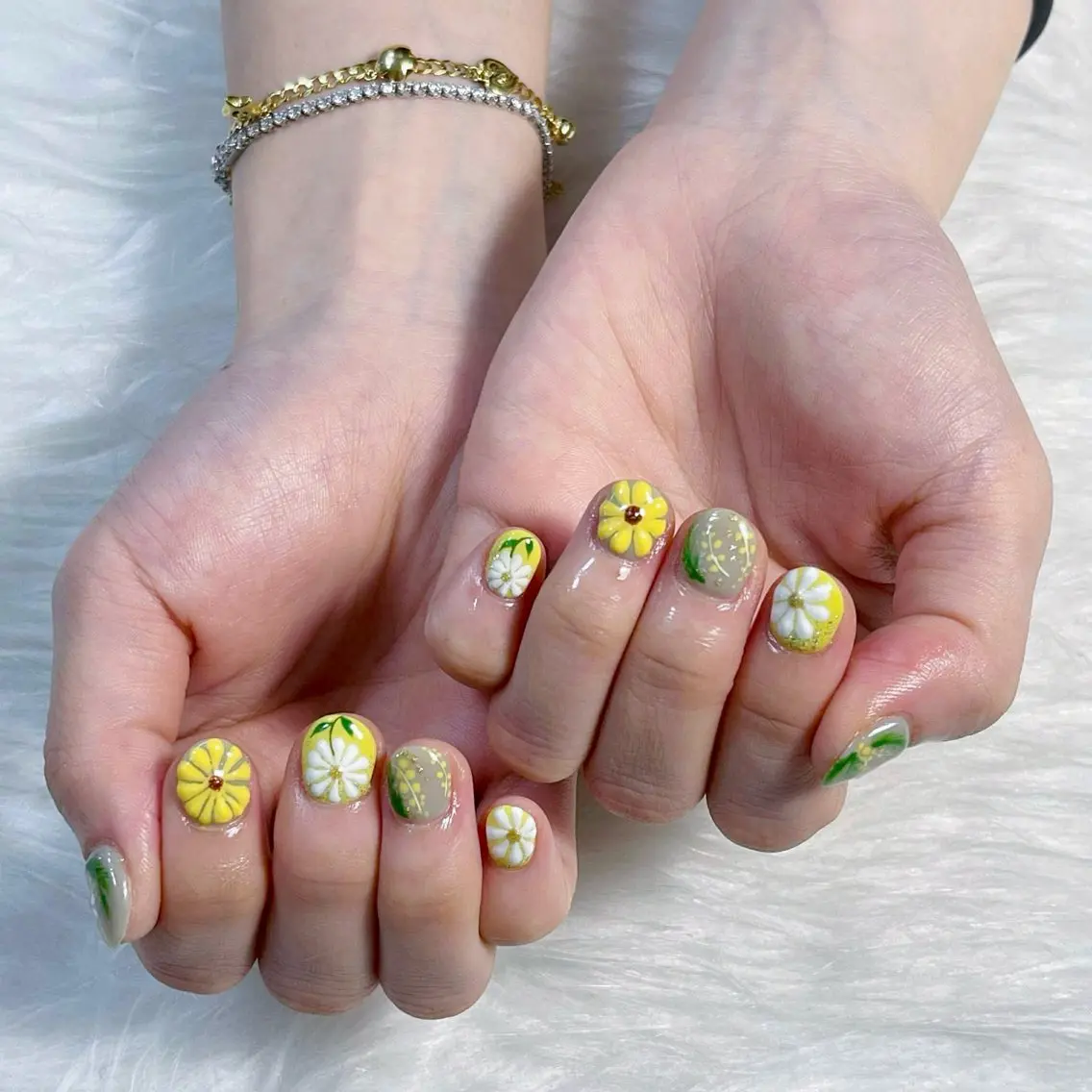 ネイル Hin Hana Nailのネイルデザイン