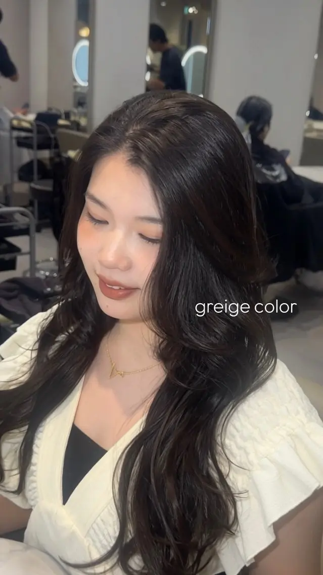 カラー sumire ༊·˚ 透明感カラーのヘアスタイル
