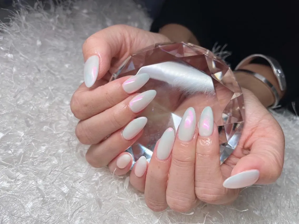 ネイル 長さ出し フレンチネイル ジェルネイル グラデーション 韓国ネイル ハンドネイル Nail&eye Belire 新宿のネイルデザイン