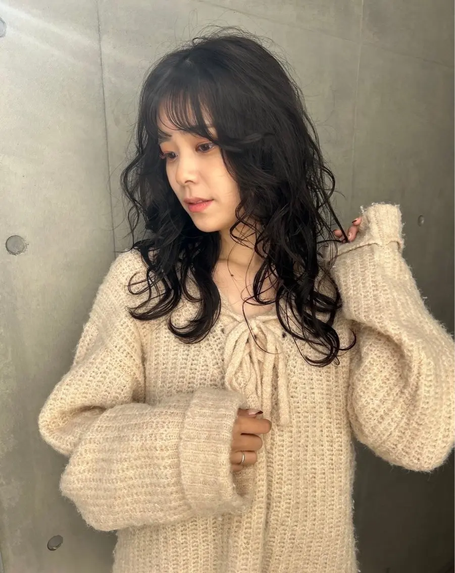 パーマ 瓦井 慧のヘアスタイル