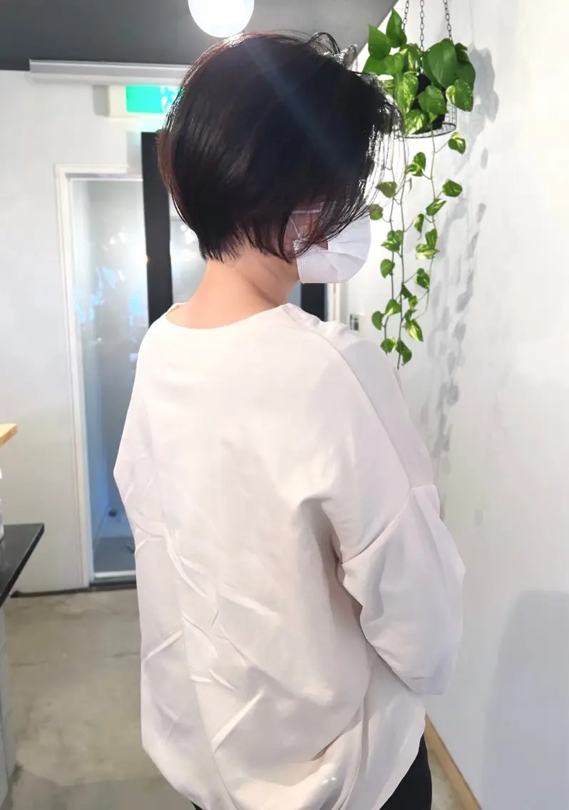 ショート カラー カット ヘアカラー ノサカ ミワコのヘアスタイル