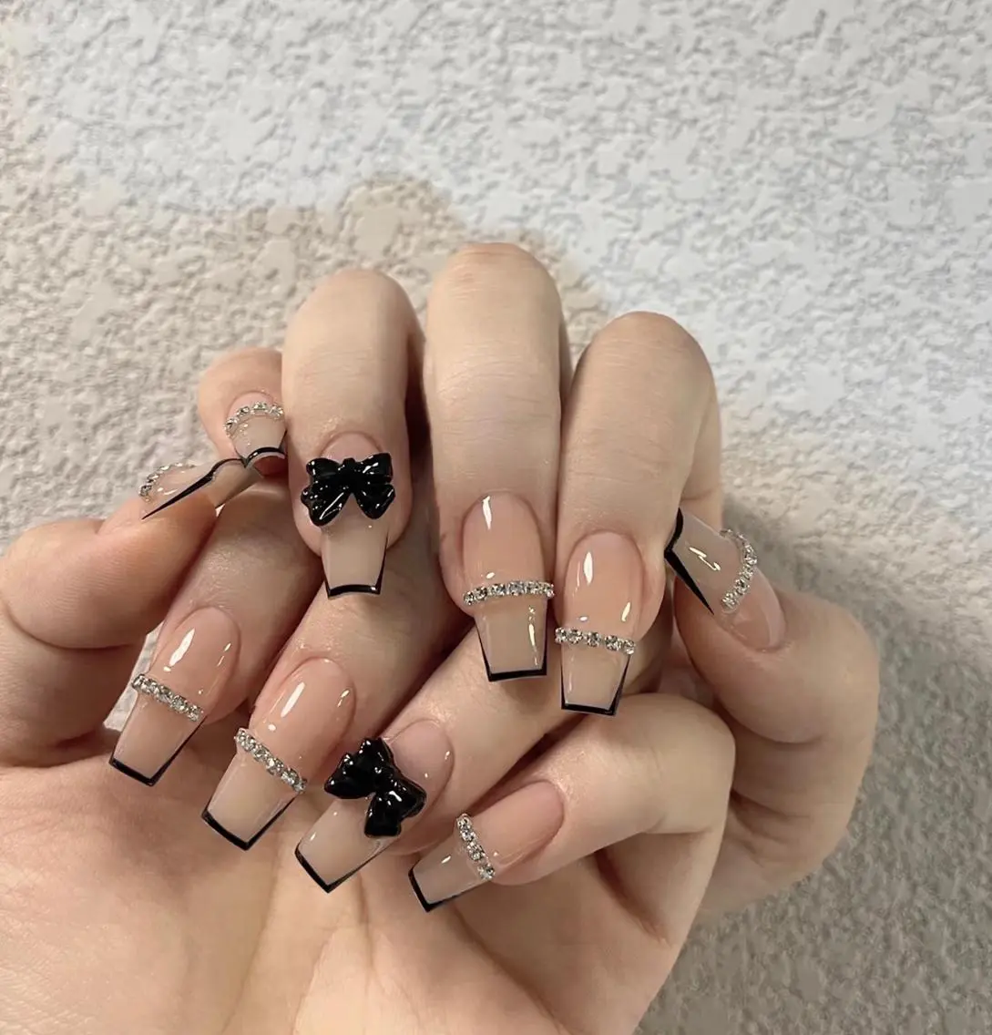 ネイル ハンドネイル ハンドケア 🍑 momo_nailのネイルデザイン