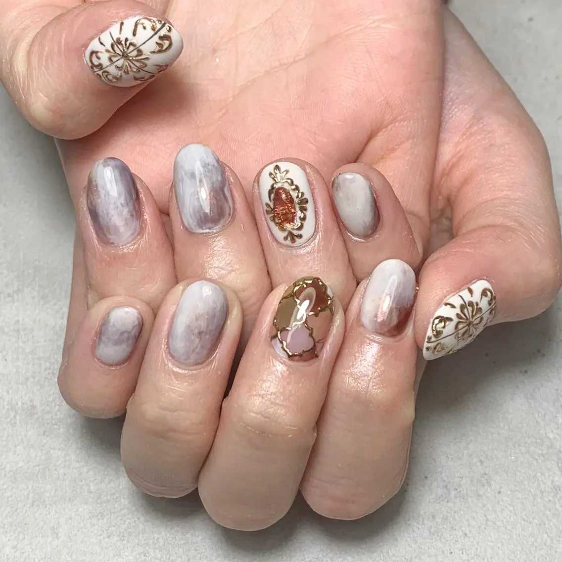 ネイル ハンドネイル FIORITURA aiのネイルデザイン