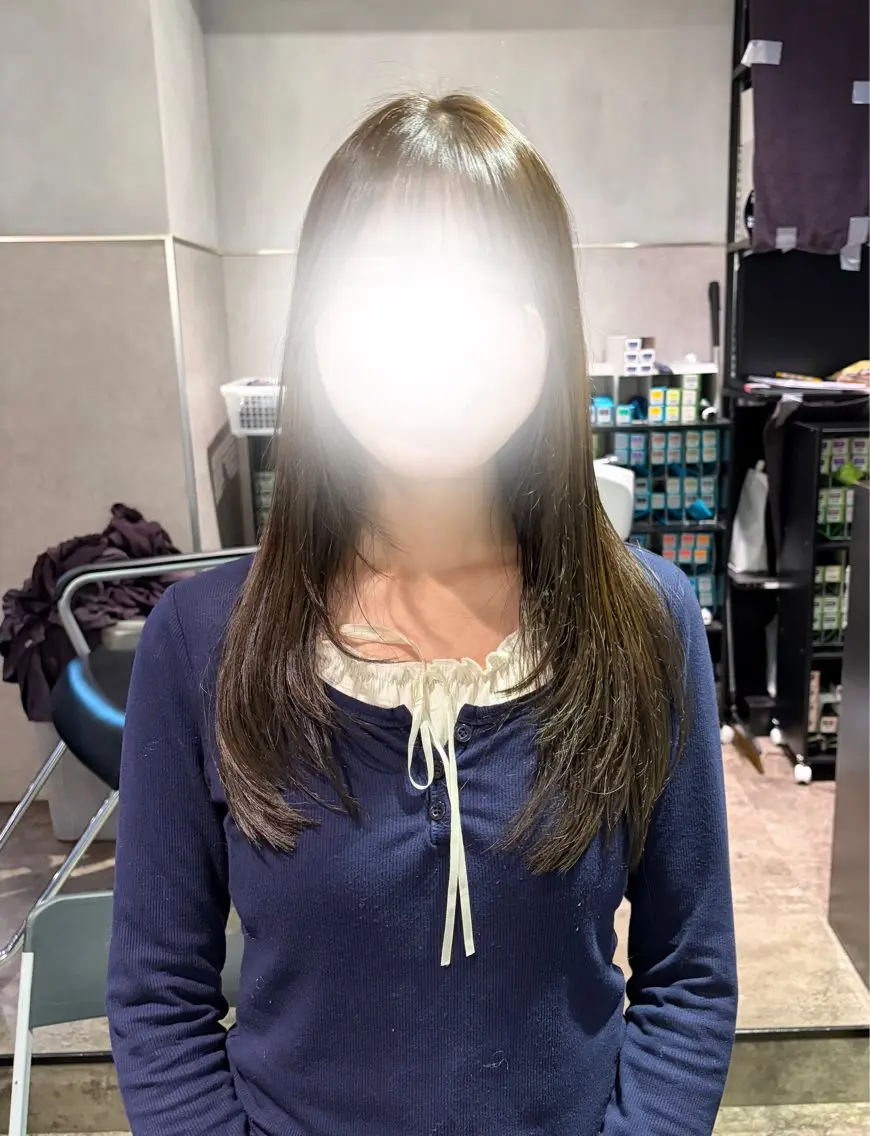 セミロング レイヤーカット 深みモテカラー˚✧ YUKAのヘアスタイル