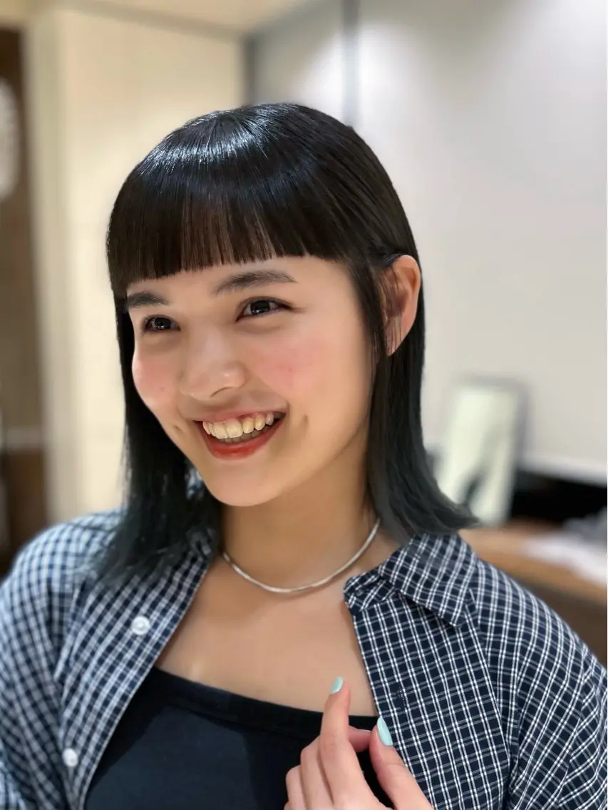ミディアム カラー デザインカラー カット ヘアカラー トリートメント 髙木美緒🌿 レイヤー/アレンジのヘアスタイル
