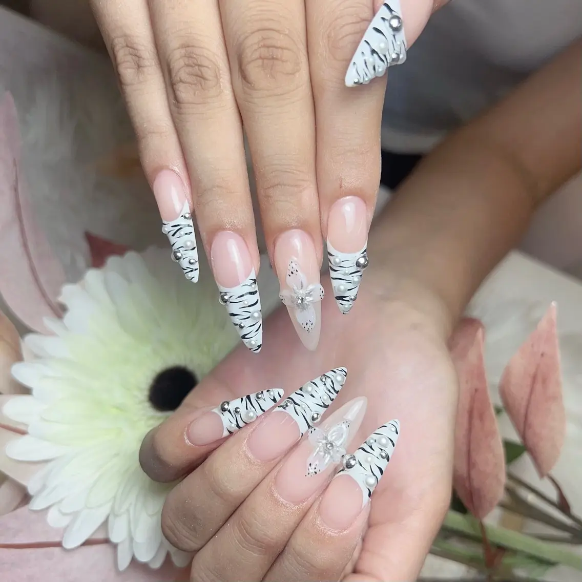 ネイル ハンドネイル chiaki T&Knailのネイルデザイン