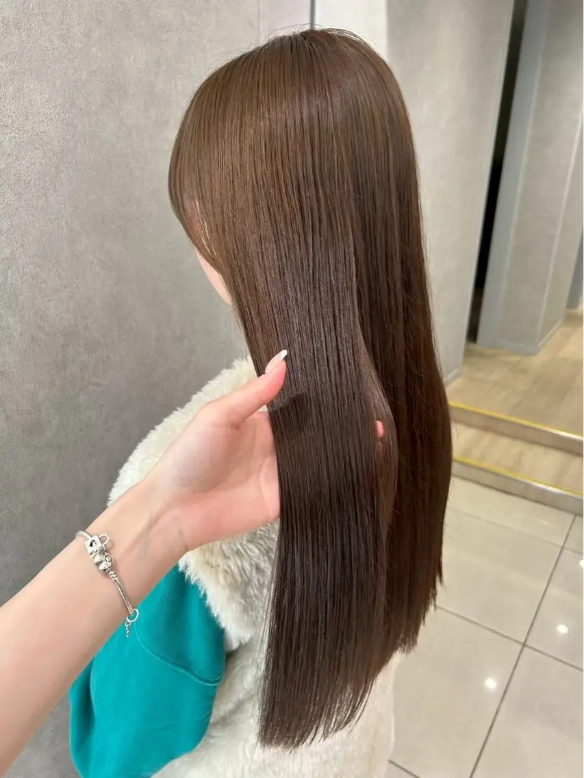 ロング 森田 夢瞳のヘアスタイル