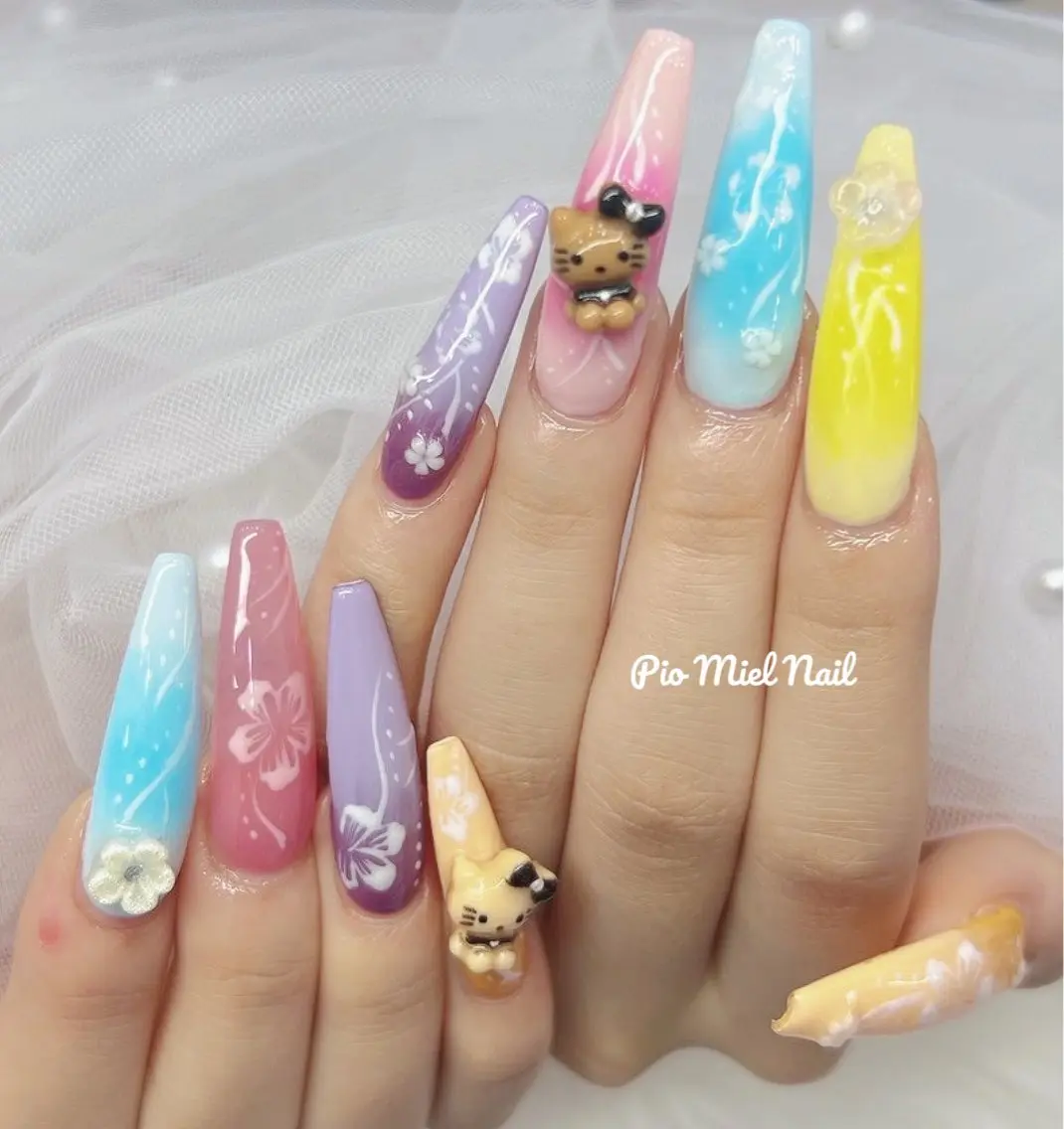 ロング 韓国風ヘア ハンドネイル ハンドケア Pio Mielのネイルデザイン