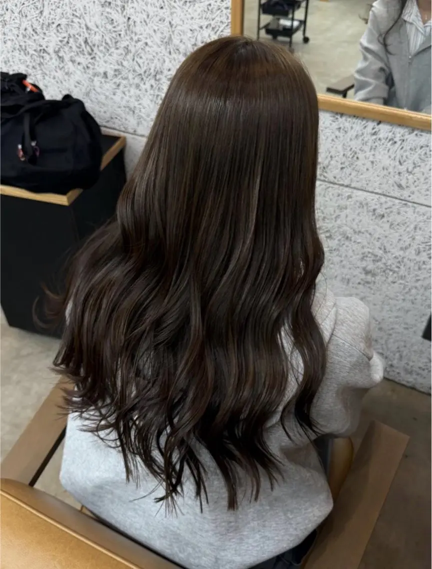 カラー ヘアカラー 山﨑 煌也のヘアスタイル