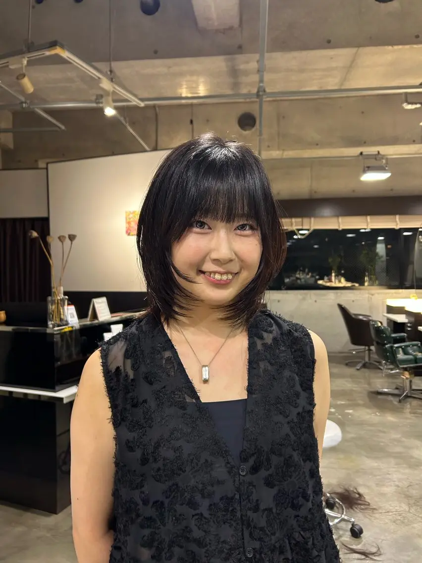 ミディアム カット トリートメント NanaKo 表参道 レイヤー/ハッシュのヘアスタイル